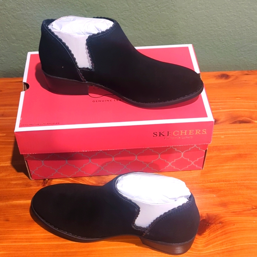 Skechers shoe booties